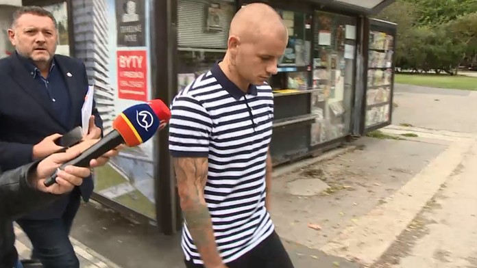 Počas jazdy Weissa ml. s kamarátmi sa v aute diali prekvapivé veci