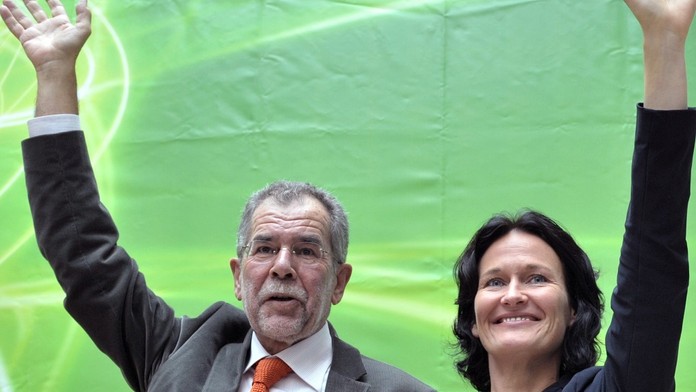 Alexander Van der Bellen.
