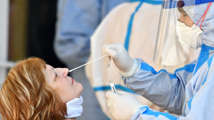 Pribudlo 156 prípadov nákazy novým koronavírusom