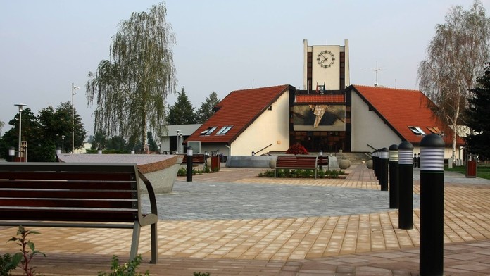 Kika Barancová (Pírová) si zahrá v Oteckoch.