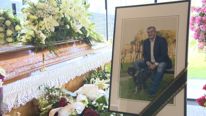 Rodina, priatelia a známi sa rozlúčili s Robom Beňom.