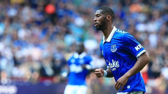 Nočná mora pre tradičný anglický klub: V Premier League by mu mohli odrátať až dvanásť bodov