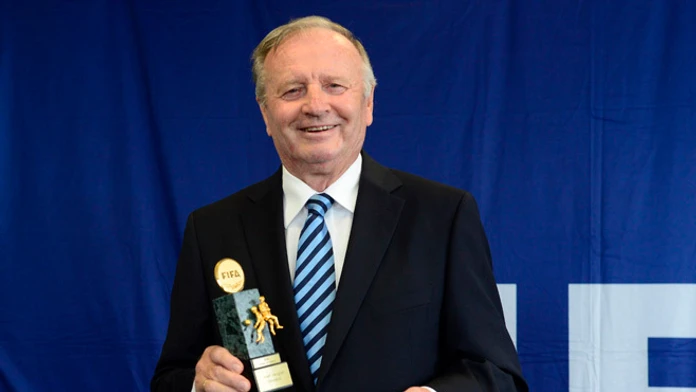 Slovenský futbalový odborník Jozef Vengloš.