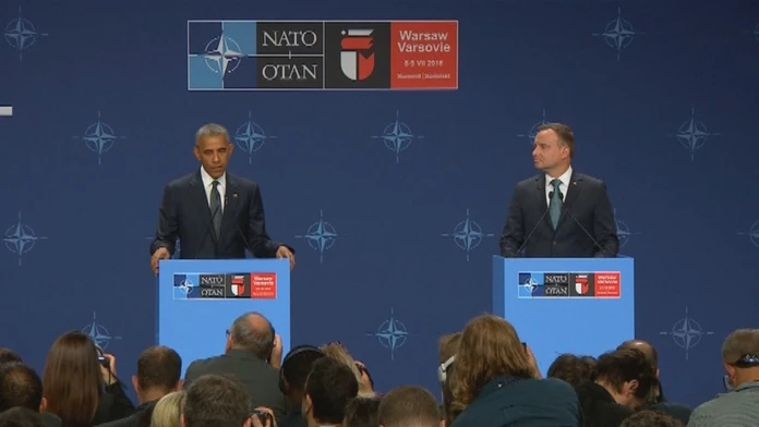 Prezident Obama a poľský prezident Duda na summite vo Varšave