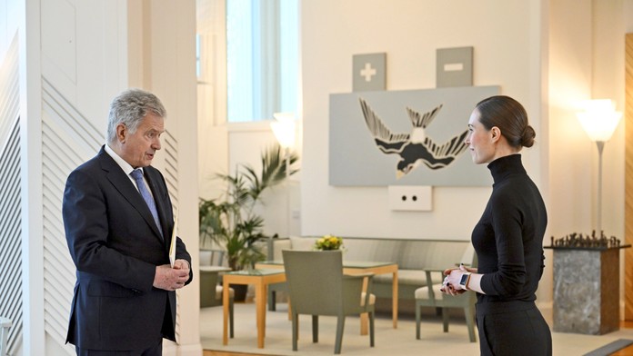 Fínska premiérka Marinová podala demisiu