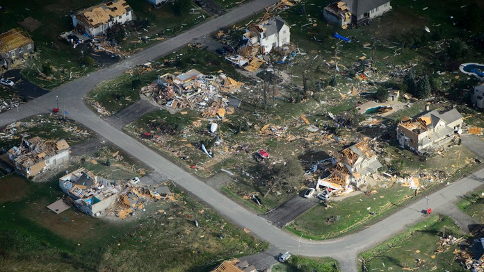 Tornádo ničilo domy v Ottawe.