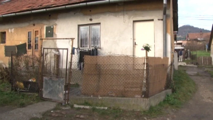 Dom, v ktorom Peter z Handlovej zastrelil dcéru Martinku.