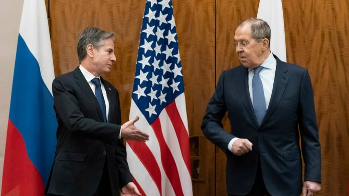 Ministri zahraničných vecí: Antony Blinken a Sergey Lavrov