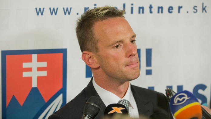 Dila - Rıza a Dila (Erkan Petekkaya a Hatice Şendil)