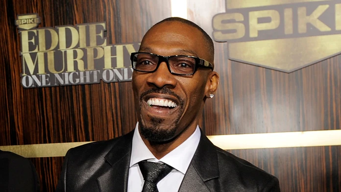 Na archívnej snímke z roku 2012 herec a komediant Charlie Murphy.