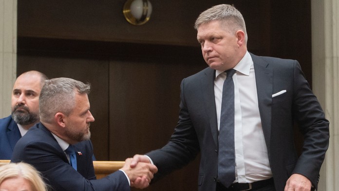 Voľby by v júli vyhral Hlas-SD, za ním nasledujú SaS a Smer-SD