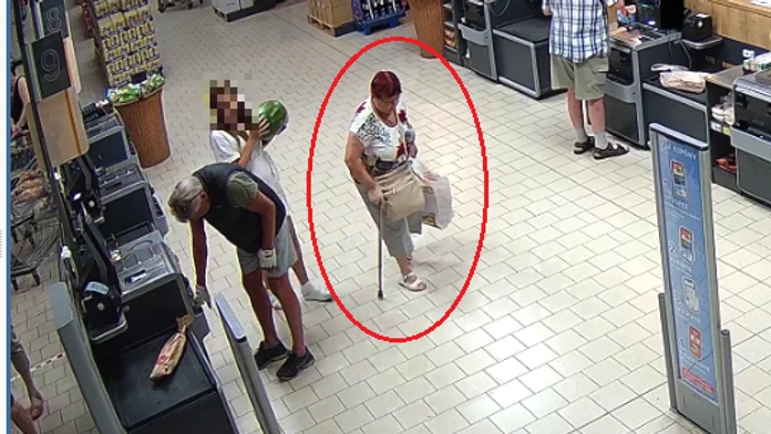 Našla, vyskúšala, sadli, tak schovala a odišla. Netypickú krádež dioptrií rieši polícia