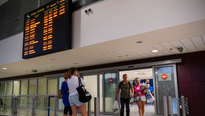 Bratislavské letisko spustilo novinku. Cestujúcim má ušetriť čas
