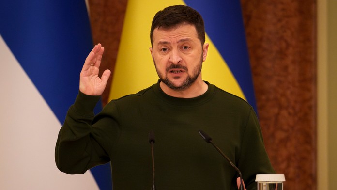 Ukrajinským jednotkám sa podarilo čiastočne stabilizovať situáciu v Charkovskej oblasti, oznámil Zelenskyj
