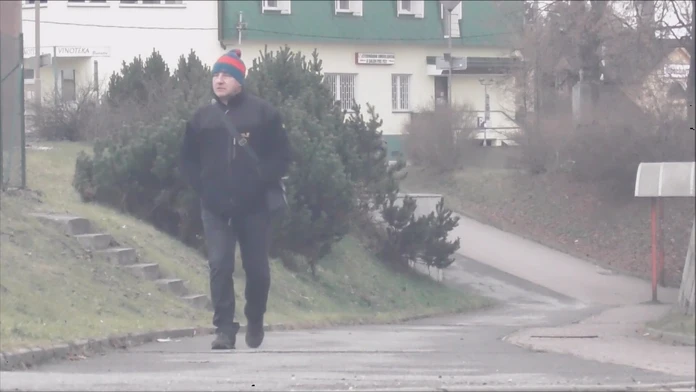 V špiónskej kauze je obvinený aj plukovník. Nahrali ho na video, kde sľubuje pomoc