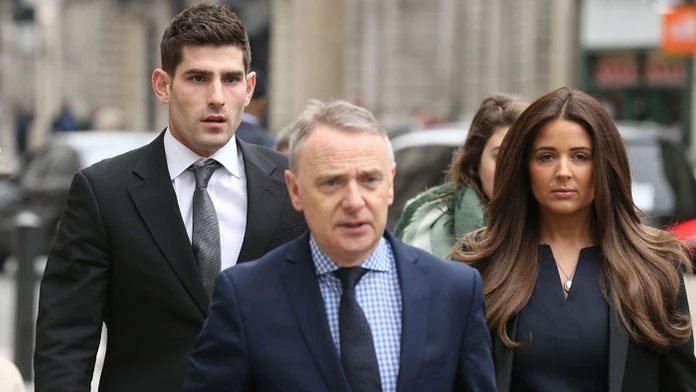 Ched Evans na archívnej snímke s partnerkou Natasha Masseyovou.
