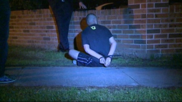 Zatknutý Austrálčan.jpg