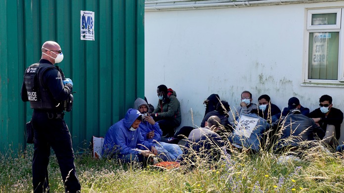 Zadržaní migranti v Británii