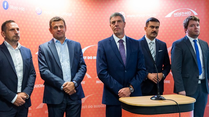 Kouč Realu Zinedine Zidane v dueli na pôde Celty Vigo.