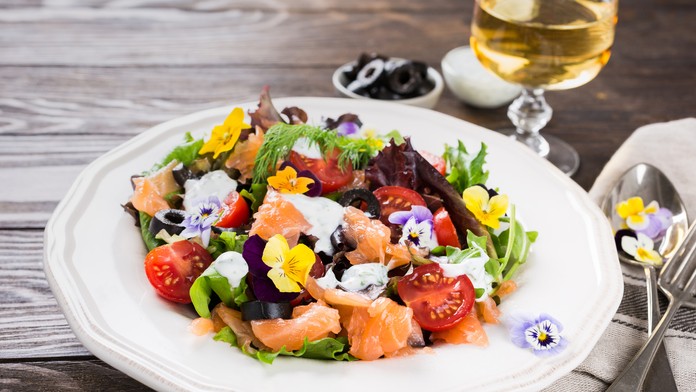 Šalát s kvetmi