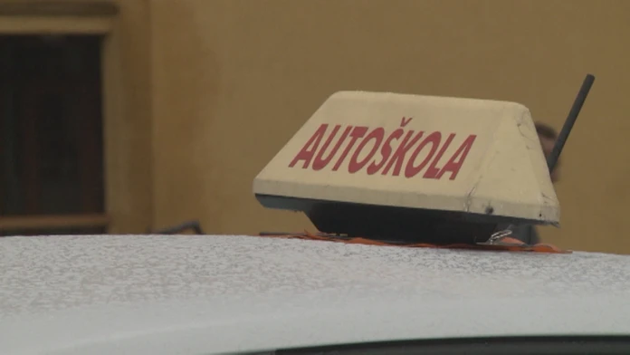 Autoškola - ilustračné foto