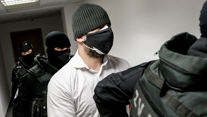 Hrozili im vysoké tresty, odsedeli si len pár mesiacov. Na slobode je už aj exšéf kontrarozviedky