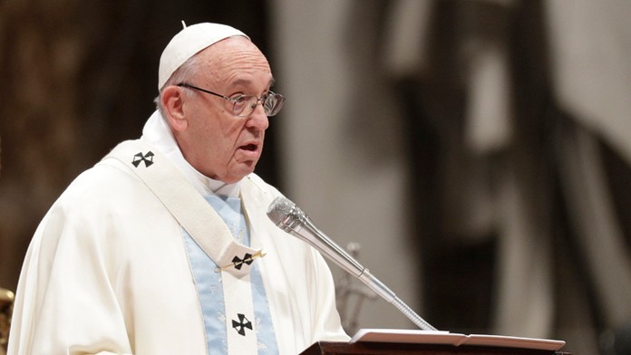 Slávnostné vypálenie 20 novoročných delostreleckých sálv pri príležitosti 25. výročia vzniku SR.