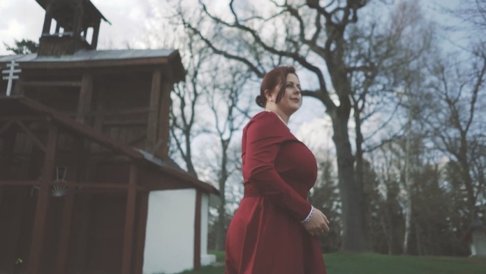 Poslaneckú asistentku z ĽSNS právoplatne odsúdili. Teraz príde o prácu