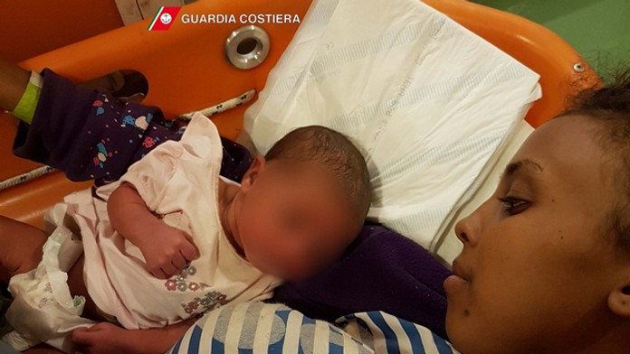 Migrantky porodili na talianskej záchrannej lodi