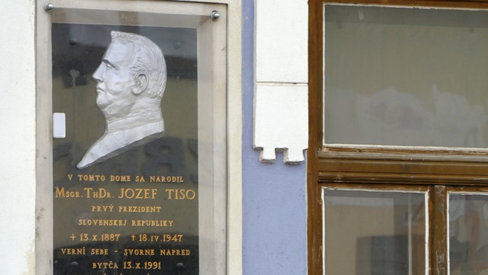 Ulicu Dr. Jozefa Tisu vo Varíne nepremenovali