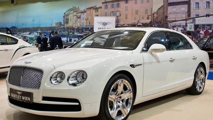 Bentley Flying Spur V8