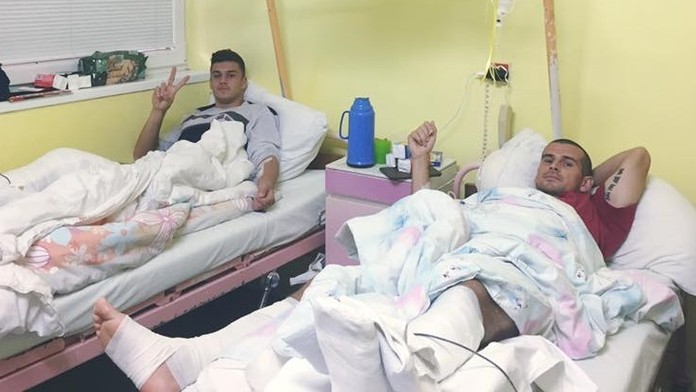 Róbert Mazáň a Viktor Pečovský museli v pondelok pod skalpel.