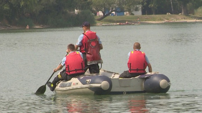 Bratislavský hasiči likvidovali neznámu chemickú látku.