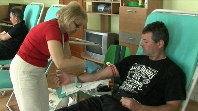 19 LV Motorkari daruju krv R.transferweb_jpg_bez_watermarku_1.jpg