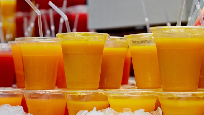 Pomarančový džús.