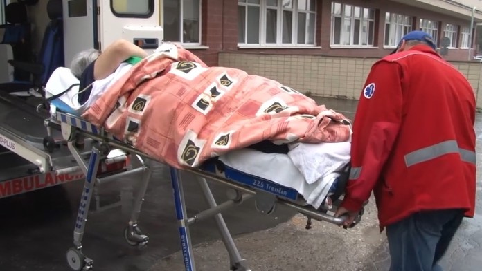 Táto žena môže podľa úradov chodiť na dialýzu autobusom