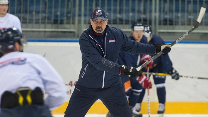 Tréner Zdeno Cíger.