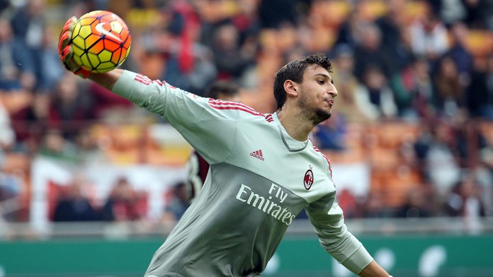 Brankár AC Milána Gianluigi Donnarumma.