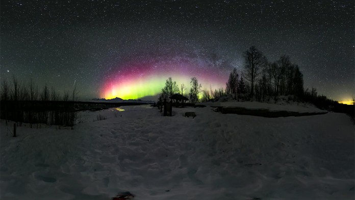 Polárna žiara na Aljaške.