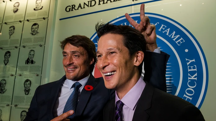 Teemu Selanne a Paul Kariya.
