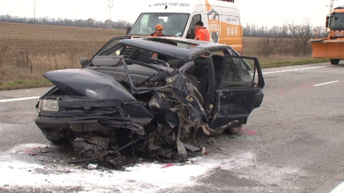 Vodičovi nemohli pomôcť. 