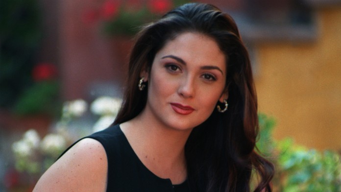 Esmeralda - Graciela (Nora Salinas)