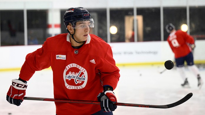 Slovenský obranca hokejového klubu zámorskej NHL Washington Capitals Martin Fehérváry.