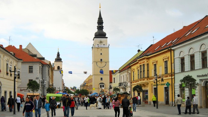Mestská veža na Trojičnom námestí v Trnave.