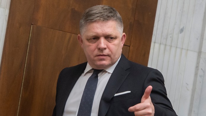 Smer ide do petičnej akcie, chce referendum s jedinou otázkou