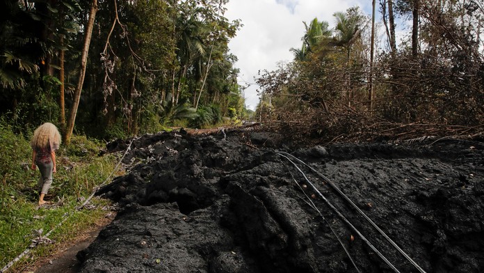 Sopečná láva spustošila obývané oblasti Havaja. 