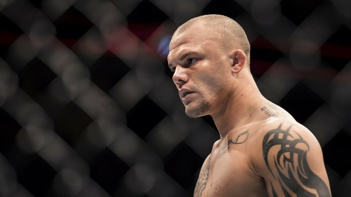 Požiar v obci Sútor.