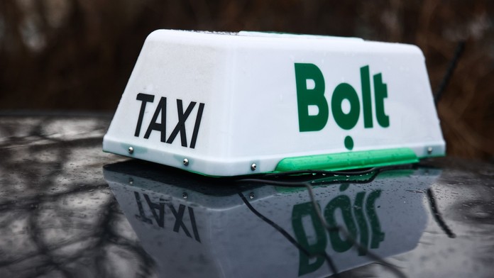 Taxi Bolt.