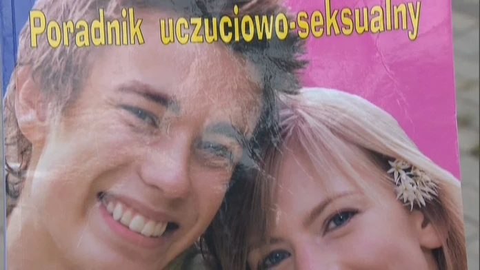 Poľsko pobúrila kniha na výučbu sexuálnej výchovy