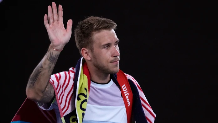 Australian Open: Molčan v päťsetovej dráme nakoniec nestačil na svetovú sedmičku Augera-Aliassimeho